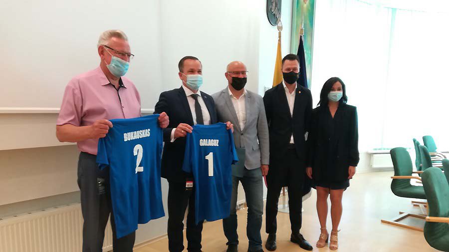 Висагинский футбол: две стороны одной медали (исправлено и дополнено) - В Висагинасе