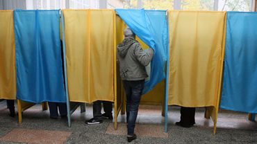 КИУ: в Киеве избирателям предлагают по 200 гривень за голос, а Одесса стала «столицей черного пиара»