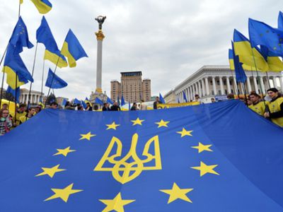 Вся такая противоречивая - В Мире