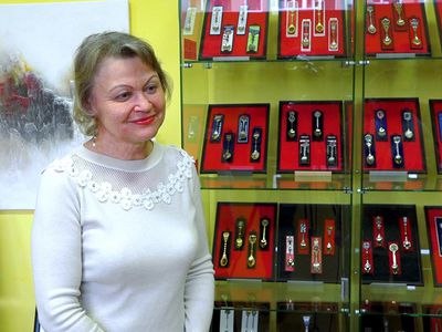 «Истории на кончике ложечки». Красота и изящество коллекции Ольги Шинкаренко (видео) - В Висагинасе