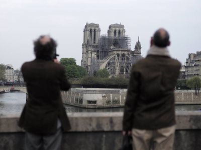 Компания АХА пожертвует €10 млн на реставрацию Нотр-Дама - В Мире