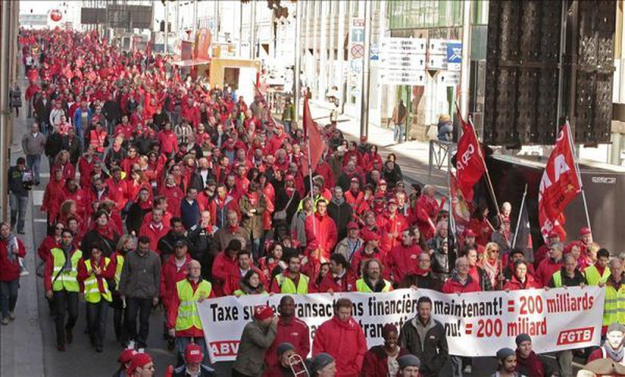 Демонстрация в Брюсселе переросла в столкновения - В Мире