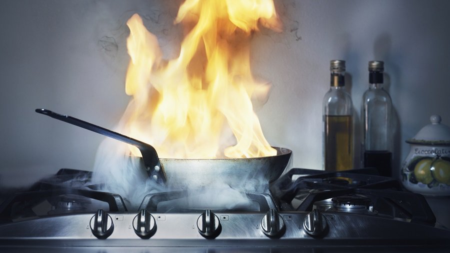 Есть датчик дыма, нет датчика, штраф будет… - В Висагинасе