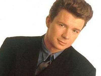 Apple взяла на работу хакера – разработчика первого вируса для iPhone - IT новости