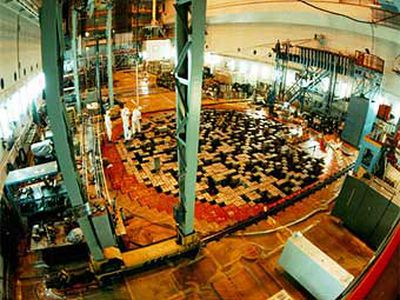 На Ленинградской АЭС перегрелась турбина - Энергетика