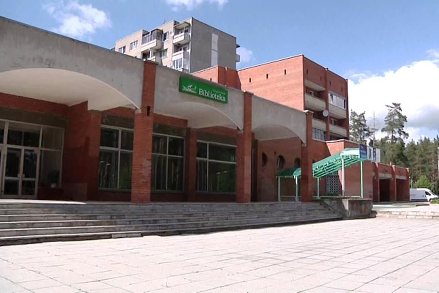 За двумя зайцами.., или Как не надо помогать культуре  - В Висагинасе