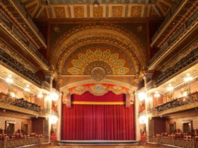 В Интернете вновь открывается «Онлайн-театр» - Культурные и спортивные мероприятия