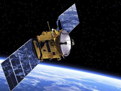 Советский спутник "Молния-1-44" сгорел в атмосфере над территорией Зимбабве - В Мире