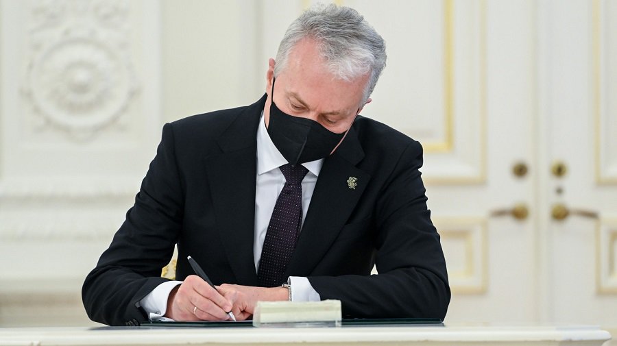 Г. Науседа: паспорт возможностей вносит противостояние в общество - Литва и страны Балтии