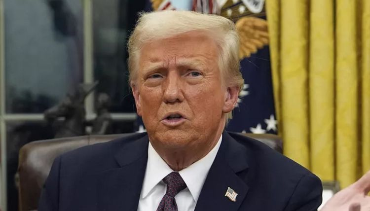 СМИ: Трамп намерен потребовать от BBC компенсацию от 1 до 5 млрд долларов