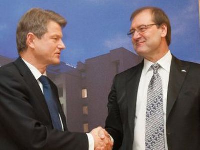 V.Uspaskicho ir R.Pakso jungtuvėms - ekspertų patarimai  - Lietuva ir Baltijos šalys