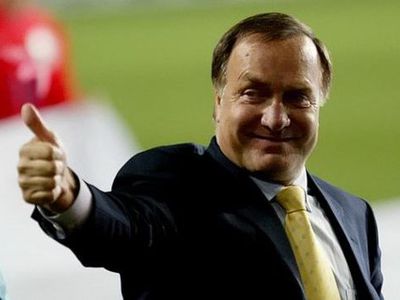 Дик Адвокаат объяснил, по какой схеме будет играть сборная России - Культурные и спортивные мероприятия