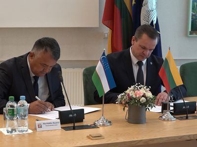 Висагинас и Навои стали городами побратимами (видео) - В Висагинасе