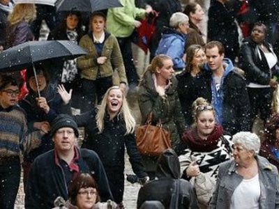 Англичане злятся, а литовцы возмущаются... - В Мире