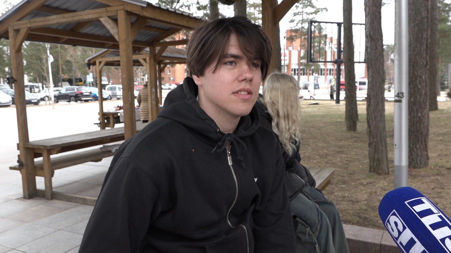 Блиц-опрос. Что знают висагинцы о выборах и о референдуме, которые состоятся в этом году в Литве? (видео) - В Висагинасе