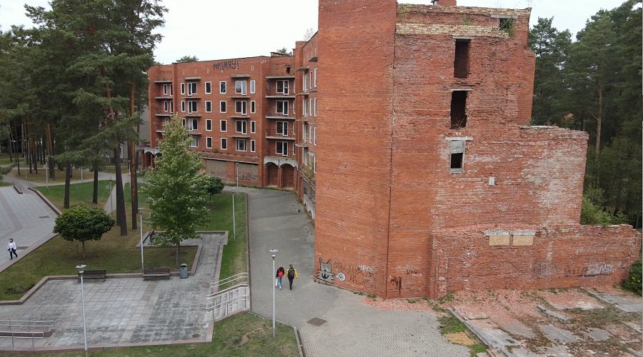 Недостроенное здание Седулинос, 13 будет снесено (видео) - В Висагинасе