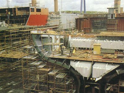 Cудостроительный завод в Турку (Финляндия) может закрыться на неопределенное время

 - В Мире