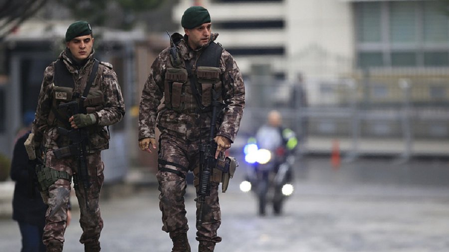 Турецкие власти санкционировали задержание экс-сотрудника ЦРУ по делу о госперевороте - В Мире