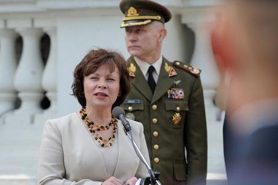 Литве придется раскошелиться на миссию воздушной полиции НАТО

                                 - Литва и страны Балтии