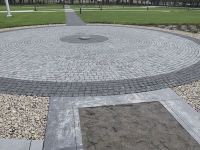 На Лукишкской площади в Вильнюсе - еще одна кража - Происшествия и криминал