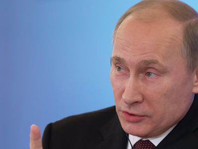 Путин запретил американцам усыновлять детей из России - В Мире