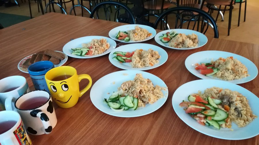 Проведена проверка столовых. Что и как готовят в школах и детсадах? - В Висагинасе