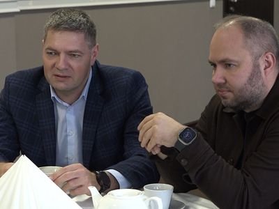 Висагинас с неофициальным визитом посетили члены Сейма от "Партии труда" (видео) - В Висагинасе