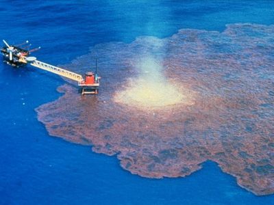 British Petroleum установит на аварийную скважину в Мексиканском заливе новый купол - Энергетика