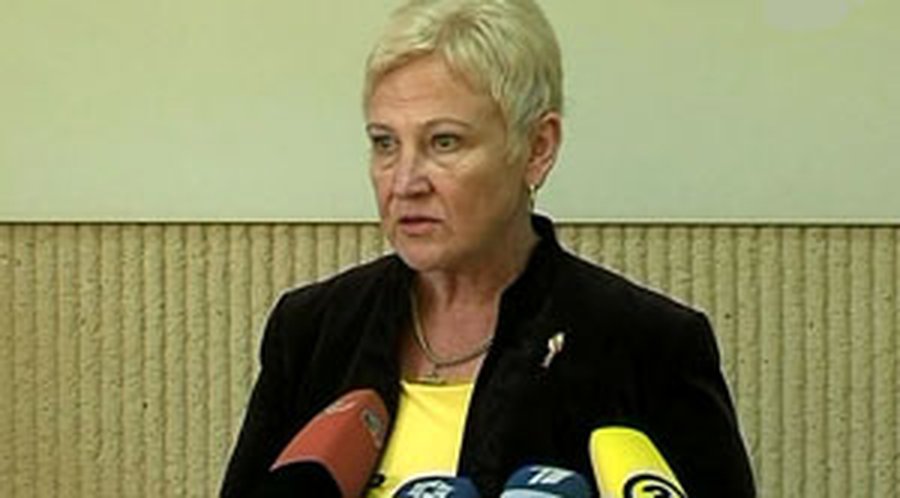 Дягутене уговорила правление 

 - Литва и страны Балтии