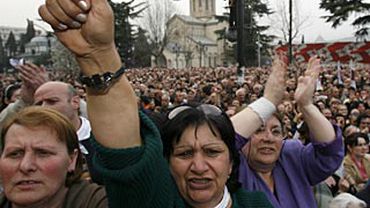 4000 оппозиционеров отмечают День независимости Грузии протестом