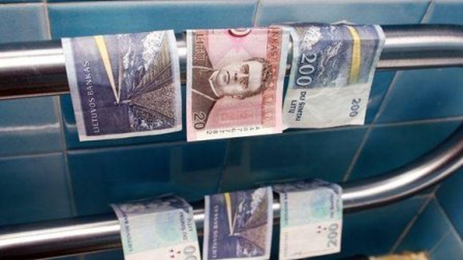 Змеевик, который душит - Литва и страны Балтии