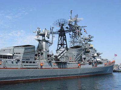 К Сирии отправился старенький российский фрегат - В Мире