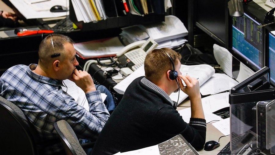 Специалисты Роскосмоса пытаются устранить неполадки с аппаратом "Спектр-Р" - В Мире