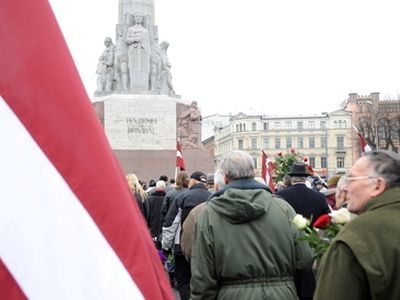 Психиатр нашел общее у легионеров и Visu Latvijai!                                 - Литва и страны Балтии