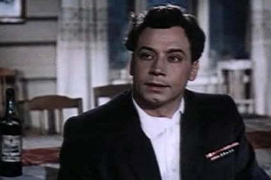 Скончался известный актер театра и кино Владимир Ушаков
                 - Культурные и спортивные мероприятия