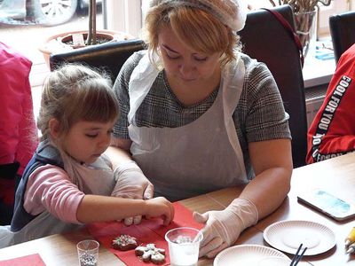 «День красочного медового пряника» – и в нашем городе (видео) - В Висагинасе