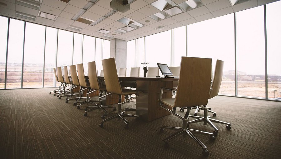 Работодатели не хотят возвращения работников в офисы - Экономика и бизнес