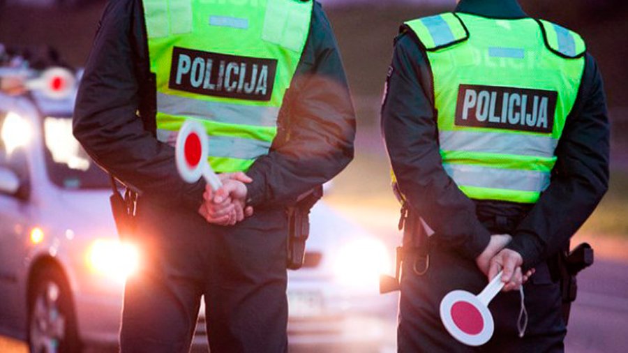 За тяжкие нарушения ПДД даже в первый раз  — конфискация автомобиля - В Висагинасе