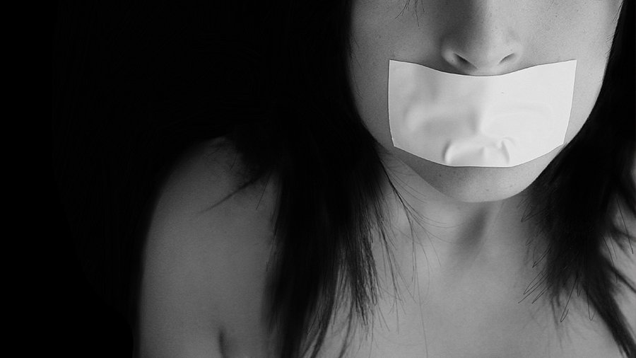 В Таиланде СМИ перестраиваются для работы в условиях цензуры - В Мире