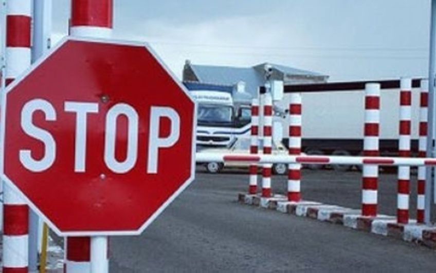 Латвия вводит пограничный контроль на внутренних границах Шенгена