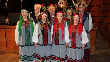 Ансамбль «Калина» приглашает на концерт всех, кто любит украинскую песню!