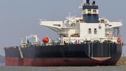 США перехватили и взяли под контроль нефтяной танкер Marinera шедшего под флагом России