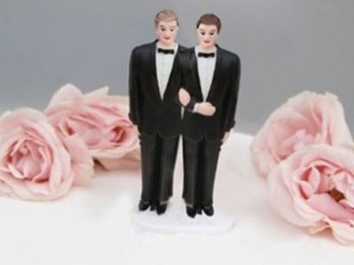 Британский премьер выступил за церковное освящение гей-браков - В Мире