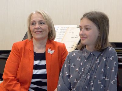 Интервью с юной пианисткой Марией Калениченко и ее педагогом Кариной Гуриной (видео) - В Висагинасе