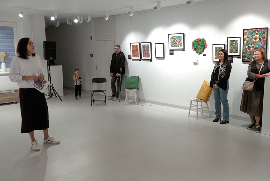 Творчество, рожденное после инсульта (видео) - В Висагинасе