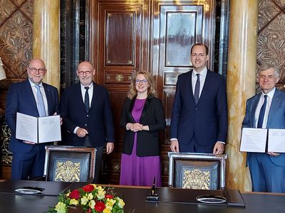 Гамбургский и Клайпедский морские порты намерены более тесно сотрудничать, развивать новые логистические маршруты - В Мире