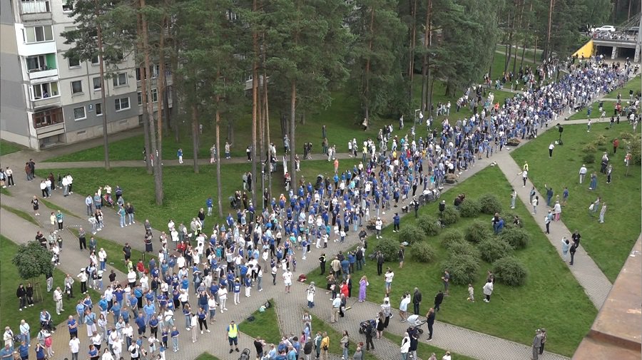 Висагинас побил рекорд флешмобов Литвы - В Висагинасе