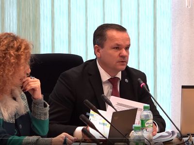 На ближайшее заседание Совета выносится вопрос о повышении зарплаты мэру - В Висагинасе