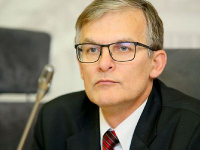 Ю. Сабатаускас подает в отставку с должности председателя парламентского комитета - Литва и страны Балтии
