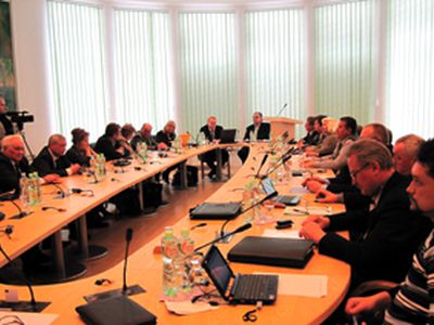 Совет обратился к руководству страны с просьбой о  льготе на отопление для висагинских потребителей - В Висагинасе